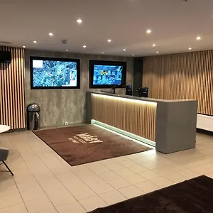 Maby Park Hotel